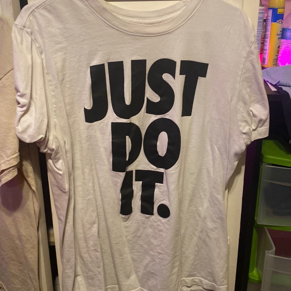 Nike just do it’ shirt
